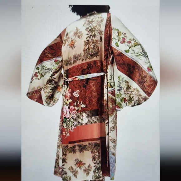 Zara Patchwork Printed  Vibrant Floral Kimono Wrap - Picture 6 of 15